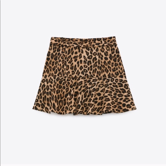 Zara Belted Leopard Skort - Picture 3 of 4